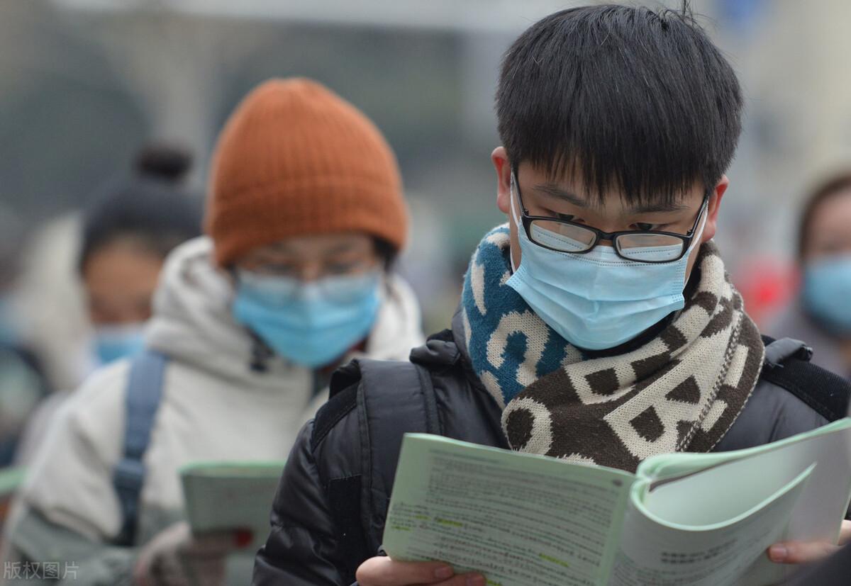 公务员省考报名时间及备考策略详解